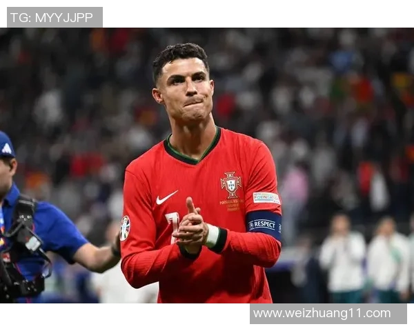 足球明星们热议大罗的传奇生涯与对足球的深远影响